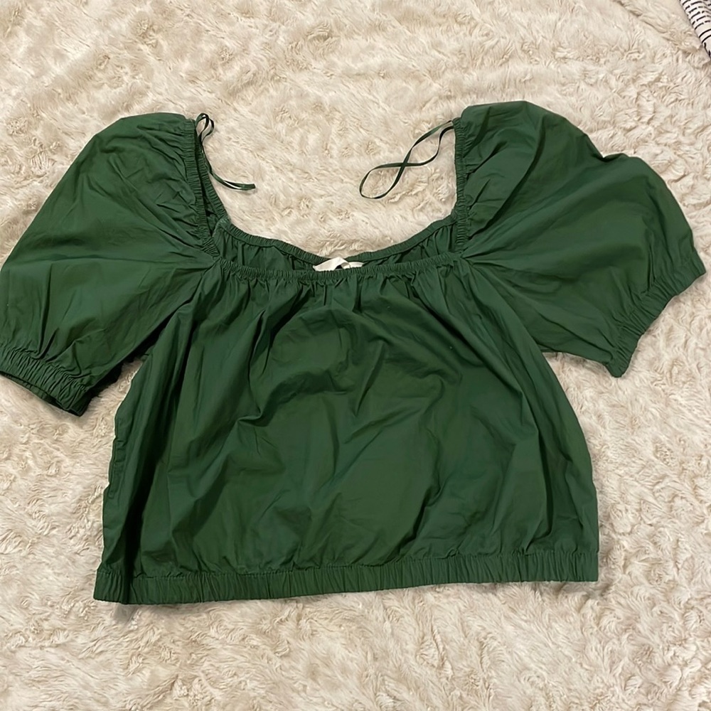H&M top, cropped